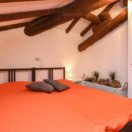 Apartment Cascina Aurora Moniga del Garda