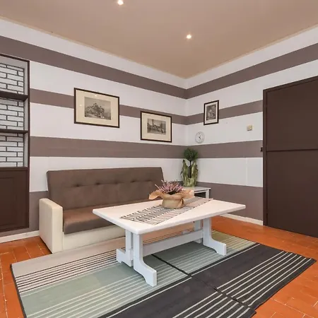 Cascina Aurora Apartment