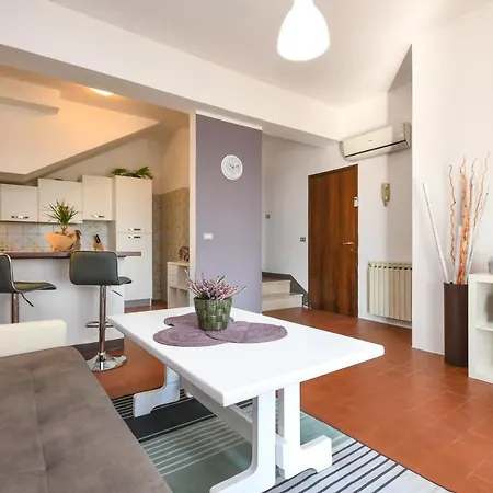 Cascina Aurora Apartment Moniga del Garda